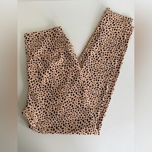 NWOT Kavala Cheetah Leggings